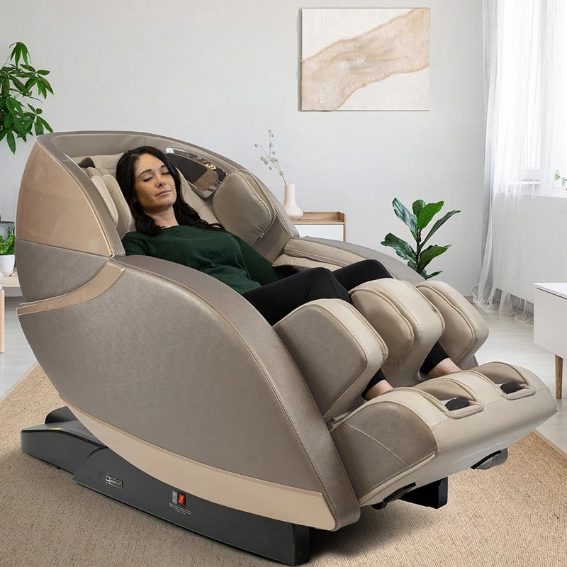 
                      
                        Kyota Kansha M878 4D Massage Chair
                      
                    